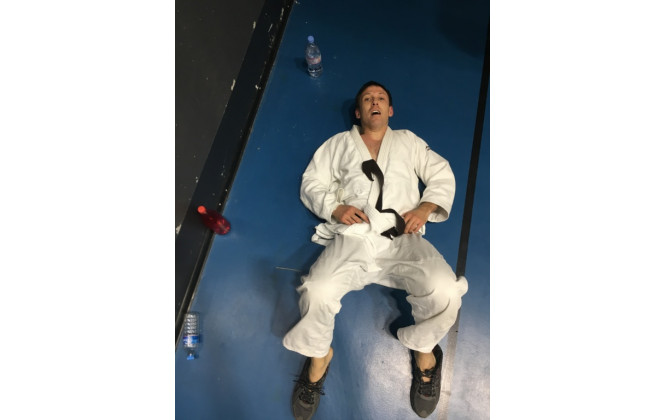 Fabien marque tous ses points pour la ceinture Noire, en gagnant TOUS ses combats